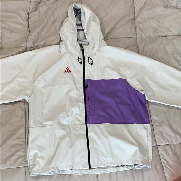 packable rain jacket nike acg